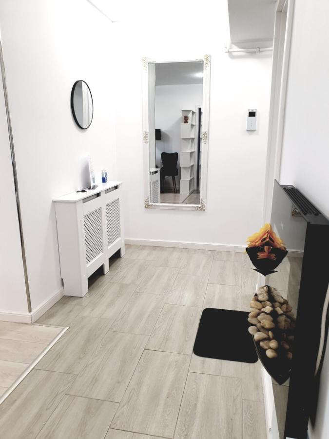 Global Residence Bukarest Eksteriør billede